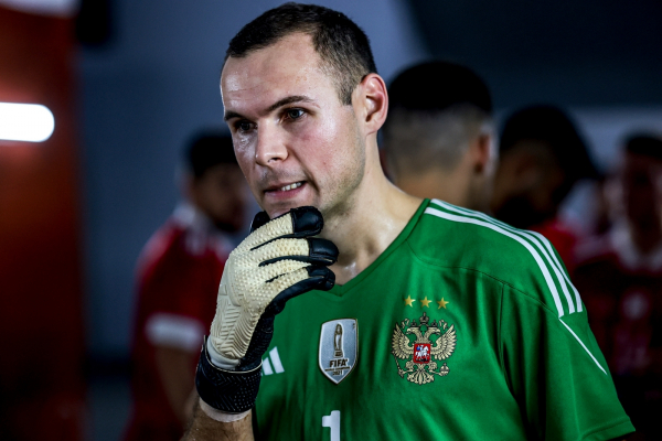 Сборная России во второй раз переиграла Парагвай