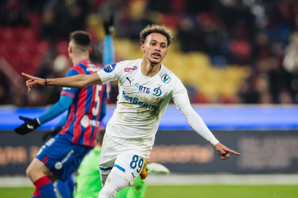 Фаворит в борьбе за бронзу. &laquo;Динамо&raquo; зрелищно обыграло ЦСКА