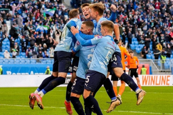 &laquo;Крылья Советов&raquo; &mdash; &laquo;Урал&raquo; &mdash; 2:1, отчёт о матче 15-го тура РПЛ, видео голов, удаление Газинского, место в таблице РПЛ