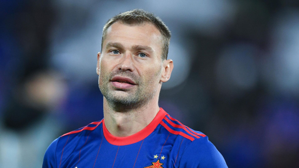 Экс-футболист ЦСКА Василий Березуцкий переехал из России в Испанию