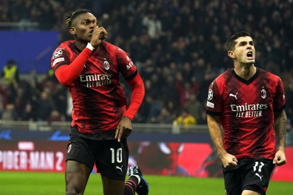 &laquo;Милан&raquo; &mdash; &laquo;ПСЖ&raquo; &mdash; 2:1, видео, голы Шкриньяра, Леау, Жиру, статистика Мбаппе, обзор матча, 7 ноября 2023, Лига чемпионов