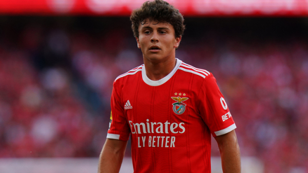 &laquo;МЮ&raquo; следит за 19-летним хавбеком &laquo;Бенфики&raquo;