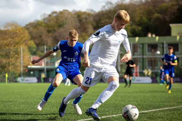 &laquo;СКА Хабаровск&raquo; возглавил таблицу турнира победителей МЮФЛ-3