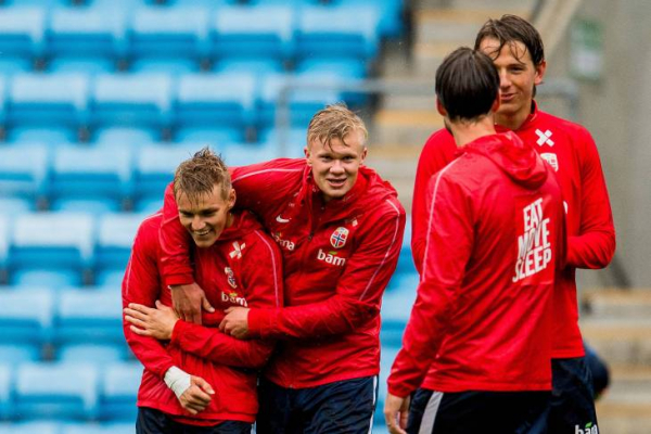 Не все сразу. Как требл &laquo;Манчестер Сити&raquo; оставил Холанна без Евро-2024