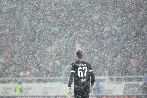 &laquo;Балтика&raquo; &mdash; &laquo;Спартак&raquo;, 16-й тур РПЛ, 25 ноября 2023: фото снежного матча, условия, погода