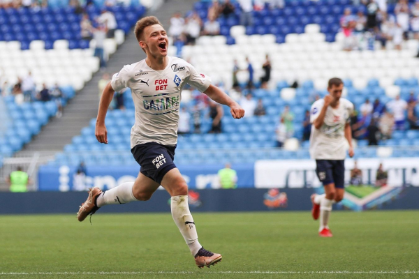 РПЛ-2023/2024, лучшие молодые футболисты 16-го тура: Тюкавин, Файзуллаев, Пиняев, Салтыков, Безруков, Лангович, Итало