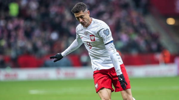 Польша &mdash; Латвия. Ставка (к. 2.12) и прогноз на футбол, товарищеский матч, 21 ноября 2023 года