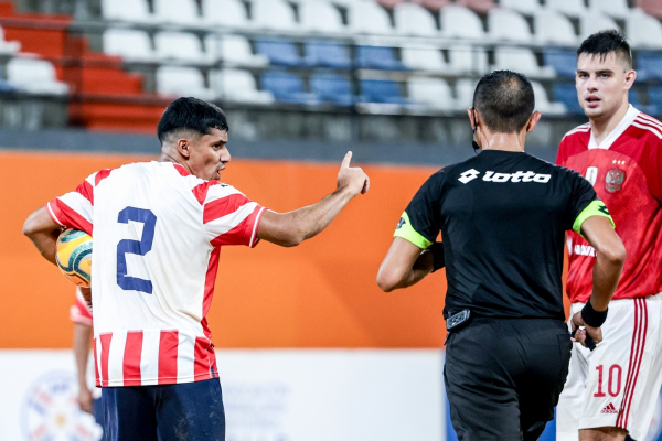 Сборная России во второй раз переиграла Парагвай