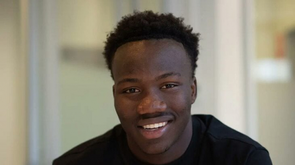 &laquo;Бавария&raquo; объявила о подписании 17-летнего вингера &laquo;Аделаиды&raquo; 