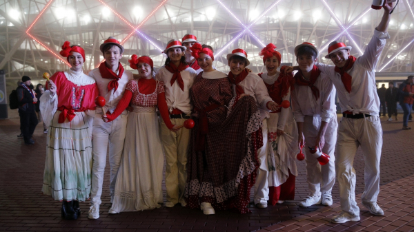 На ​&laquo;Волгоград Арене&raquo; проходит развлекательная программа перед матчем Россия &ndash; Куба