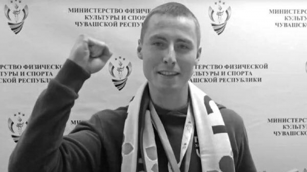 Отец погибшего футболиста Лесина назвал асфиксию причиной смерти сына в Сочи
