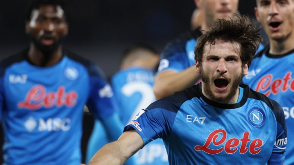 Кварацхелия продлит контракт с &laquo;Наполи&raquo;