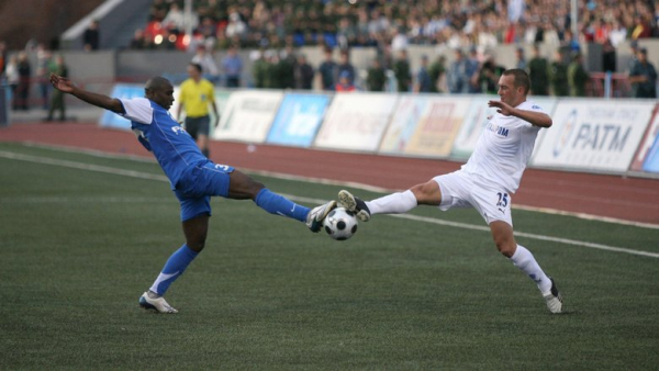 &laquo;В &ldquo;Спартаке&rdquo; Погребняка убивали морально. Вся команда бегает, а Старков отправляет его тренироваться с вратарями!&raquo;