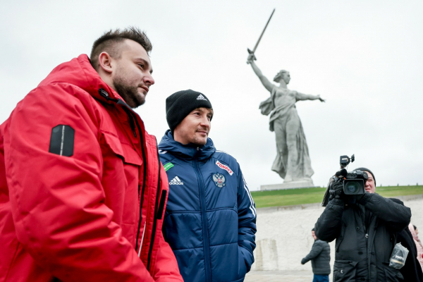 Сборная России посетила Мамаев курган