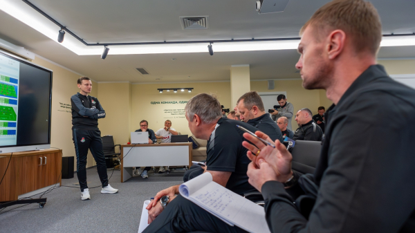 Слушатели программы &laquo;PRO-УЕФА&raquo; посетили тренировку &laquo;Локомотива&raquo;