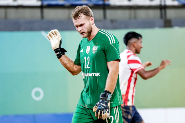 Сборная России во второй раз переиграла Парагвай