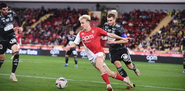 
        Головин тащит &laquo;Монако&raquo; осенью! Был номинирован на игрока месяца в октябре, но уступил Мбаппе
        
        
        
	