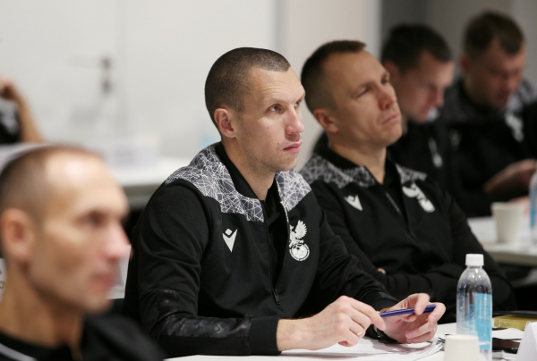 Судьи Мир РПЛ и помощники арбитров провели заключительный сбор в 2023 году