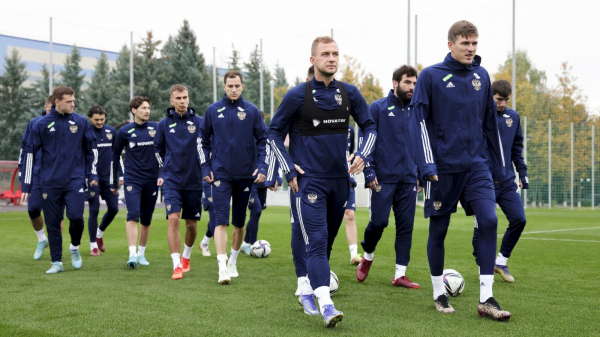Тренерский штаб сборной России назвал расширенный состав на ноябрьский сбор