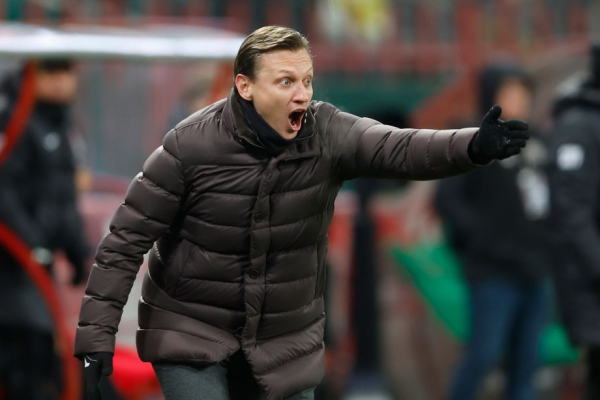 Тренер &laquo;Локомотива&raquo; Михаил Галактионов дисквалифицирован на два матча &mdash; дисциплина в команде, что случилось, мнение