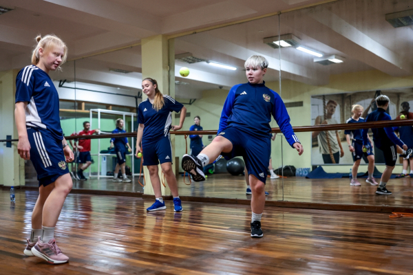 Сборные России провели первые тренировки в Парагвае