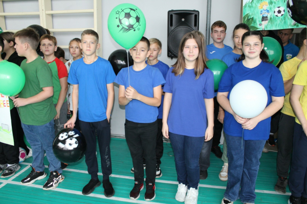 Пименов и Гасилин приехали к победителям фестиваля &laquo;Футбол в школе&raquo; 