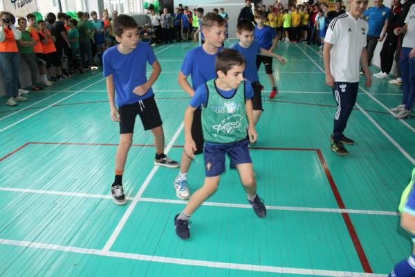 Пименов и Гасилин приехали к победителям фестиваля &laquo;Футбол в школе&raquo; 