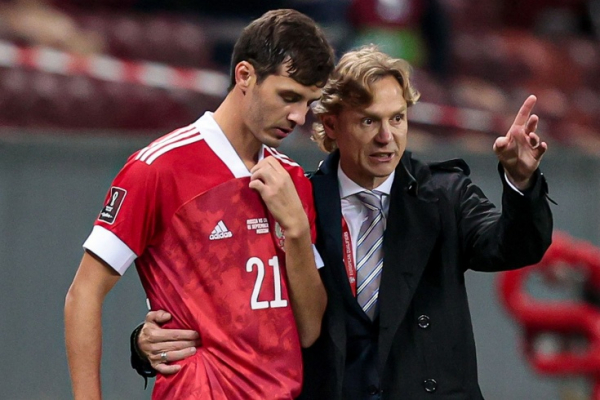 Почему Валерий Карпин не вызывает в сборную России игроков старше 30 лет &ndash; стоит ли тренеру передумать, подробности