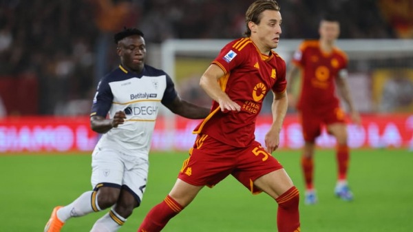 &laquo;Рома&raquo; вырвала победу у &laquo;Лечче&raquo;, забив победный гол на 90+4-й минуте  