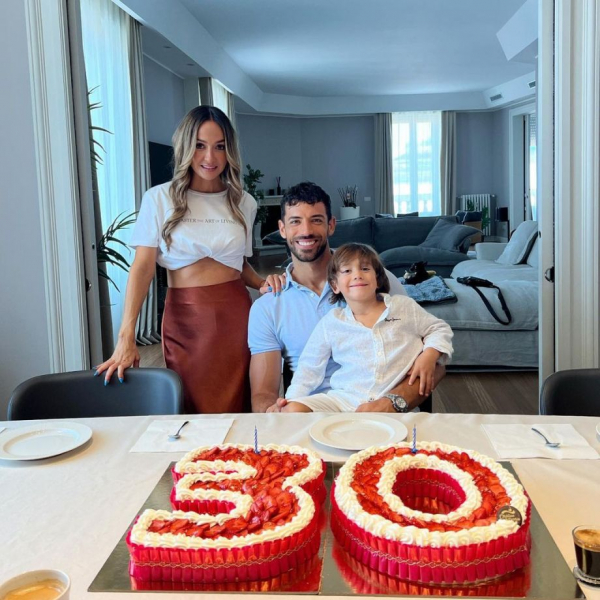 Футбол, чемпионат Италии, Серия А, Монца: клуб Берлускони, удар ножом Пабло Мари, игра за Арсенал, поддержка фанатов