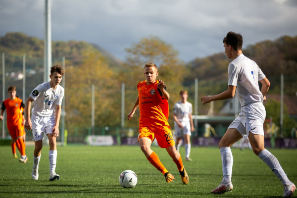 &laquo;СКА Хабаровск&raquo; возглавил таблицу турнира победителей МЮФЛ-3