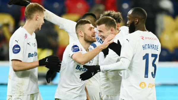 Игра ЦСКА с &laquo;Динамо&raquo; &mdash; просто ураган! Файзуллаев и Тюкавин продолжают разрывать