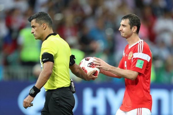 Алан Дзагоев завершил карьеру: 10 лучших матчей полузащитника за ЦСКА и сборную России, рейтинг