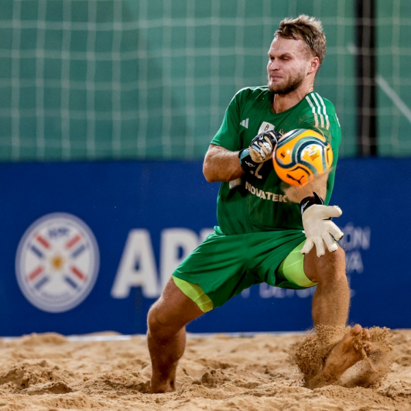 Сборная России во второй раз переиграла Парагвай