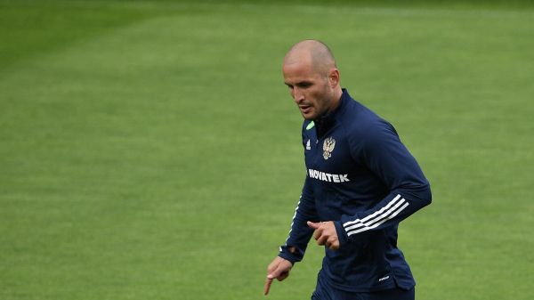 Кудряшову потребовалась помощь врачей после удара в голову в матче РПЛ