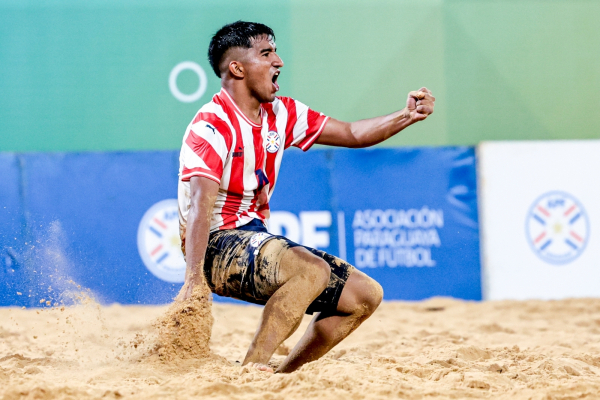 Сборная России во второй раз переиграла Парагвай