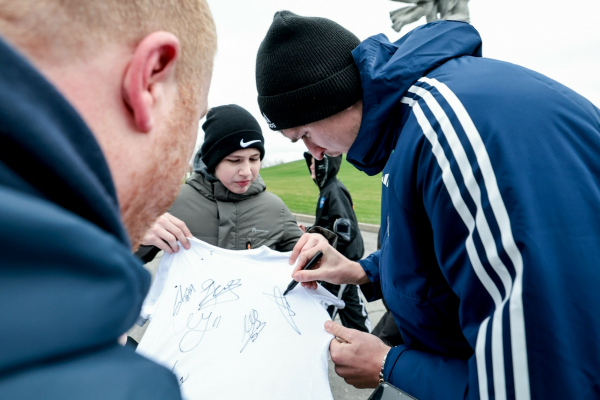 Сборная России посетила Мамаев курган