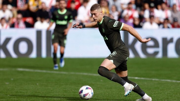 Лидер Примеры одержал шестую победу подряд