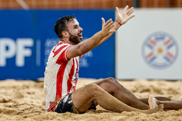 Сборная России во второй раз переиграла Парагвай