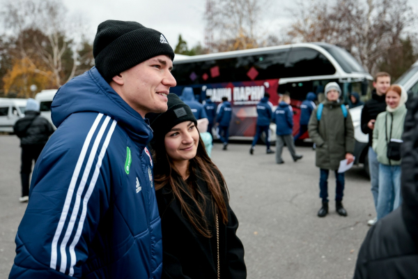 Сборная России посетила Мамаев курган