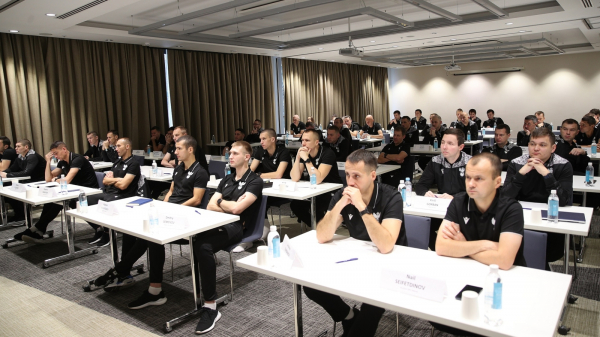 Судьи Мир РПЛ и помощники арбитров провели заключительный сбор в 2023 году