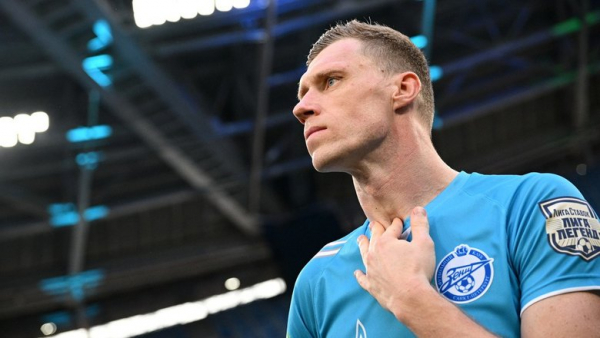 &laquo;В &ldquo;Спартаке&rdquo; Погребняка убивали морально. Вся команда бегает, а Старков отправляет его тренироваться с вратарями!&raquo;