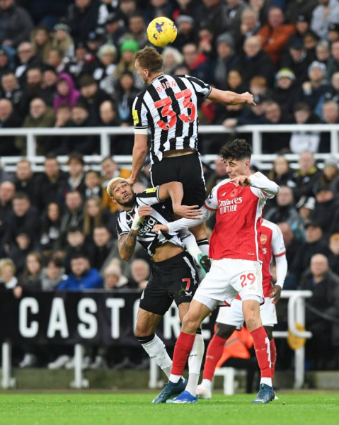 Назло ВАРу. Спорный гол Гордона завершил беспроигрышную серию &laquo;Арсенала&raquo;