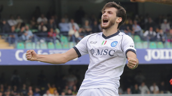 Кварацхелия претендует на приз лучшему игроку по версии Globe Soccer Awards