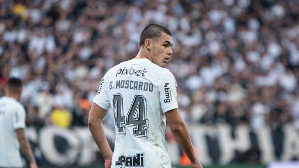 &laquo;ПСЖ&raquo; включился в борьбу за 18-летнего полузащитника &laquo;Коринтианс&raquo; 