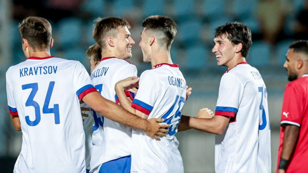 Сборная России по футболу поднялась на 38-е место в рейтинге ФИФА