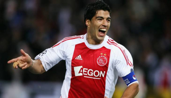 Второй Ван Перси или новый Кежман? &laquo;Реал&raquo; и &laquo;Барса&raquo; нацелились на лидера атаки &laquo;Фейеноорда&raquo;