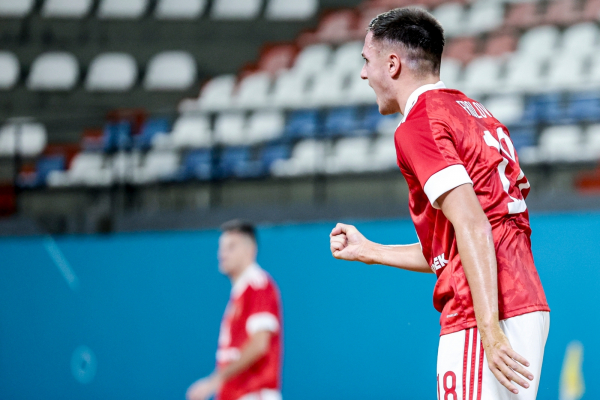 Сборная России во второй раз переиграла Парагвай