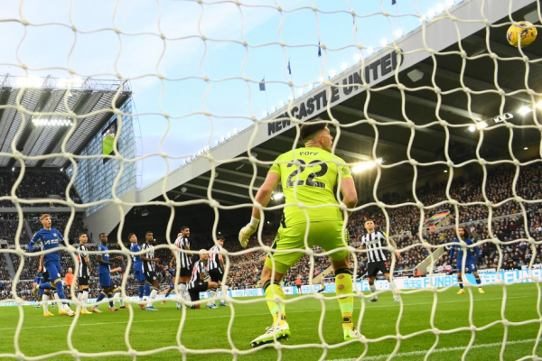 &laquo;Ньюкасл&raquo; &mdash; &laquo;Челси&raquo; &mdash; 4:1, обзор матча 13-го тура чемпионата Англии, 25 ноября 2023 года, ошибка и рекорд Тьяго Силвы