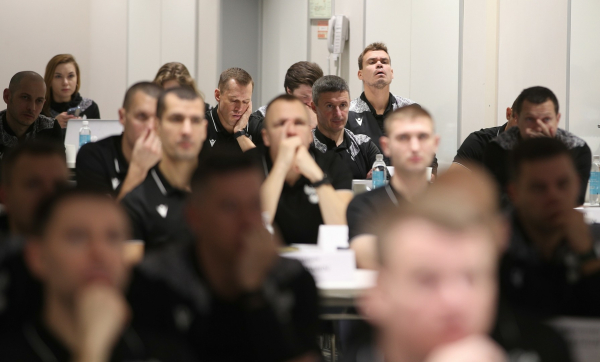 Судьи Мир РПЛ и помощники арбитров провели заключительный сбор в 2023 году